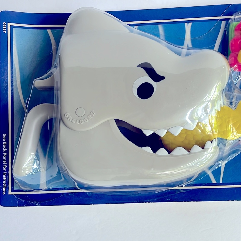 Vintage Shark Pool Toy Beach Shelcore Feeding Frenzy Water Game 1993 NWT